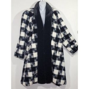 Fairweather Fluffy Faux Fur Black White Plaid Size 12 Lining Pockets READ BELOW